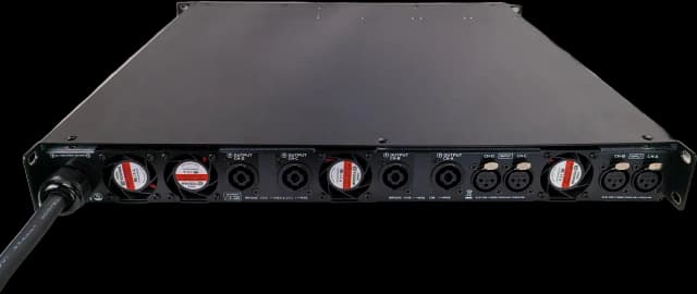 SSOUNDS D24X power amplifier, view 3 of 3